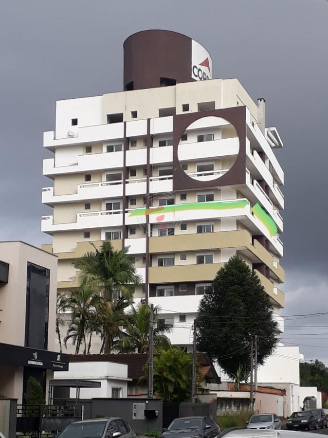 Apartamento à venda  no América - Joinville, SC. Imóveis