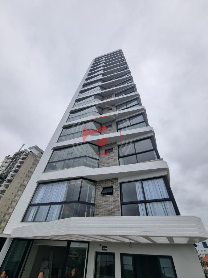 Apartamento à venda  no Itacolomi - Balneário Piçarras, SC. Imóveis
