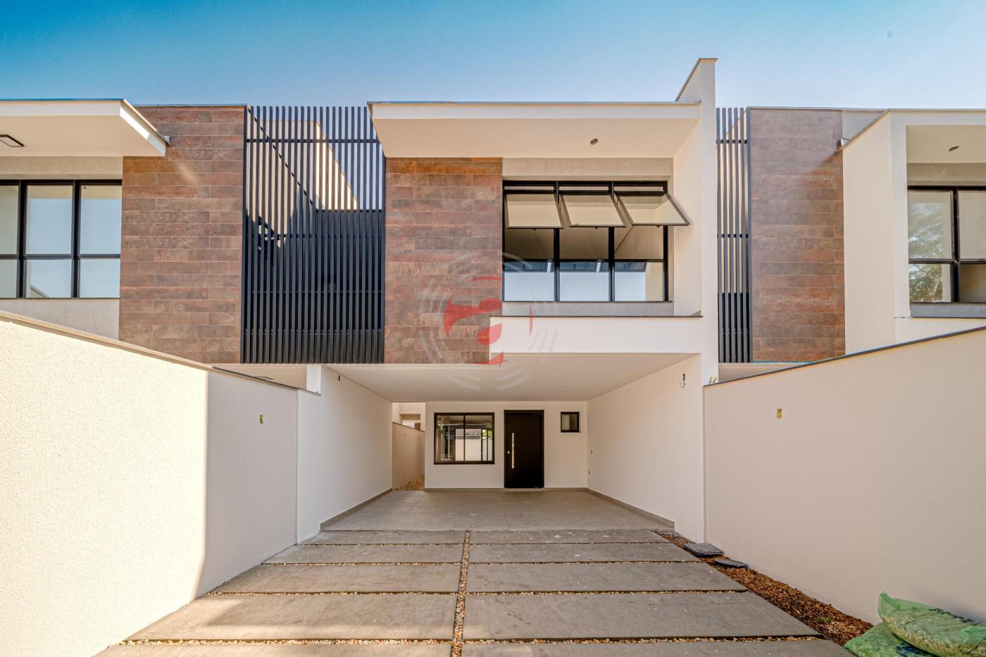 Casa à venda  no Saguaçu - Joinville, SC. Imóveis