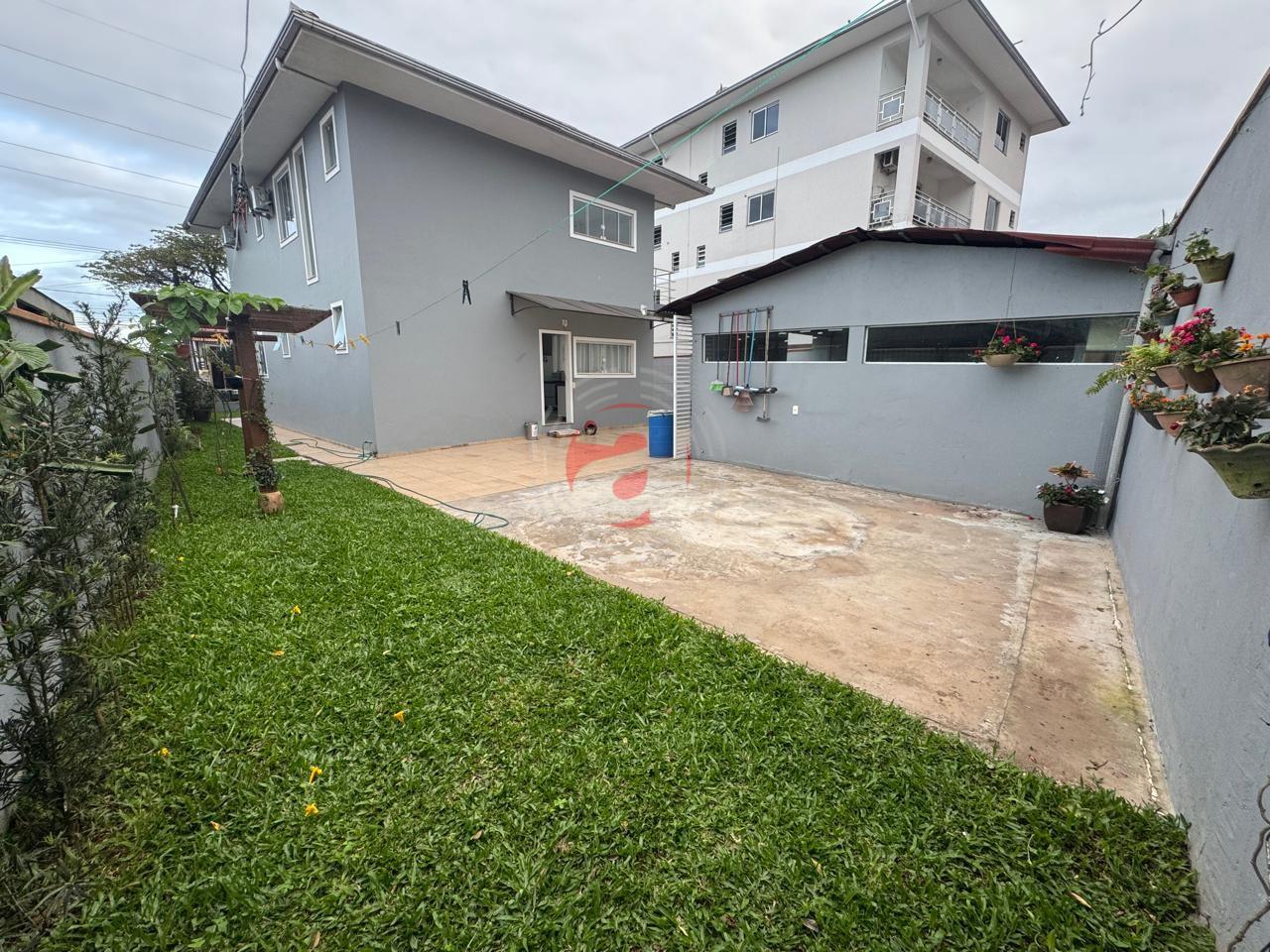 Casa com 3 Dormitórios à venda, 211 m² por R$ 1.150.000,00 Casa com 3 Dormitórios à venda, 211 m² por R$ 1.150.000,00
