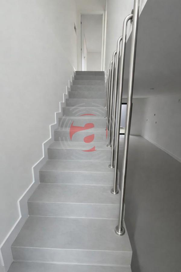 Casa com 2 Dormitórios à venda, 87 m² por R$ 540.000,00 Casa com 2 Dormitórios à venda, 87 m² por R$ 540.000,00