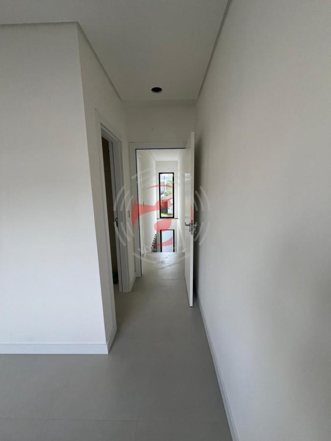 Casa com 2 Dormitórios à venda, 87 m² por R$ 540.000,00 Casa com 2 Dormitórios à venda, 87 m² por R$ 540.000,00