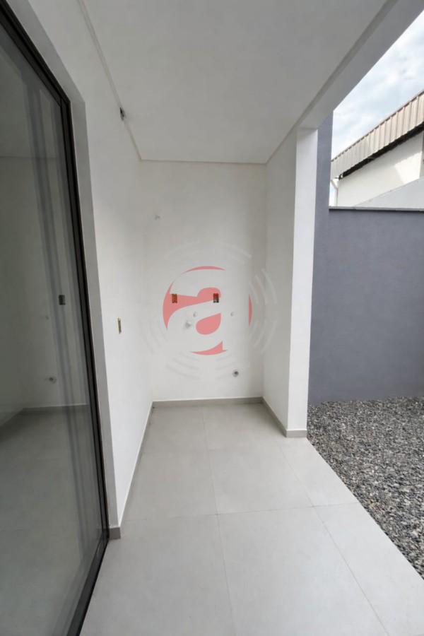 Casa com 2 Dormitórios à venda, 87 m² por R$ 540.000,00 Casa com 2 Dormitórios à venda, 87 m² por R$ 540.000,00