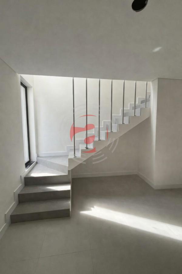 Casa com 2 Dormitórios à venda, 87 m² por R$ 540.000,00 Casa com 2 Dormitórios à venda, 87 m² por R$ 540.000,00